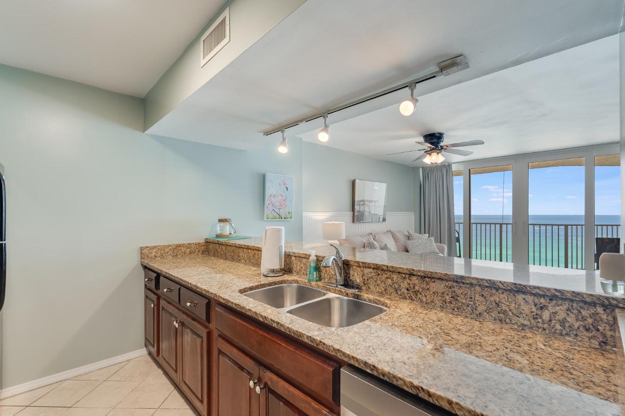 Apartment Dunes Of Panama E1704 Days Your Way Panama City Beach